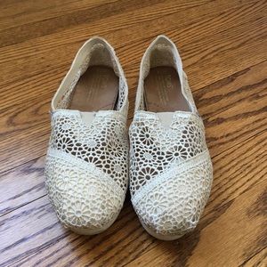 TOMS - NATURAL MOROCCAN CROCHET WOMEN'S CLASSICS